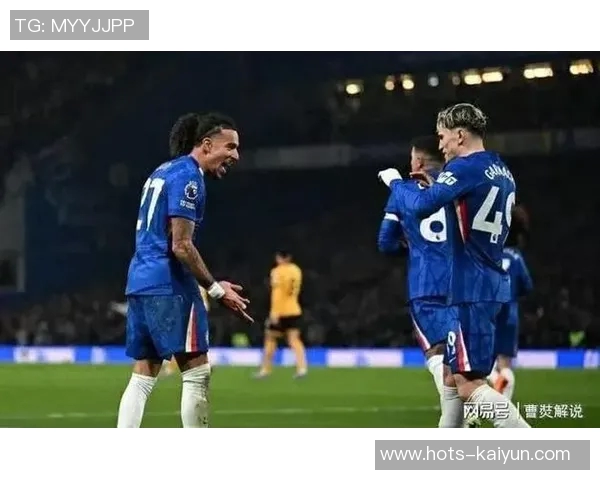 桑切斯:我们是夺冠热门而非巴萨,库库把亚马尔“揣兜里了”